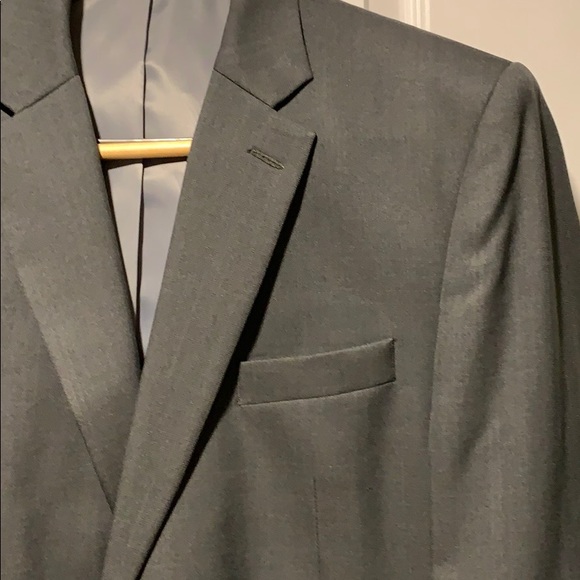 HAGGAR tailored fit travel performance suit jacket - Picture 4 of 8